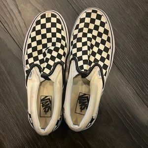 Vans checkered style
